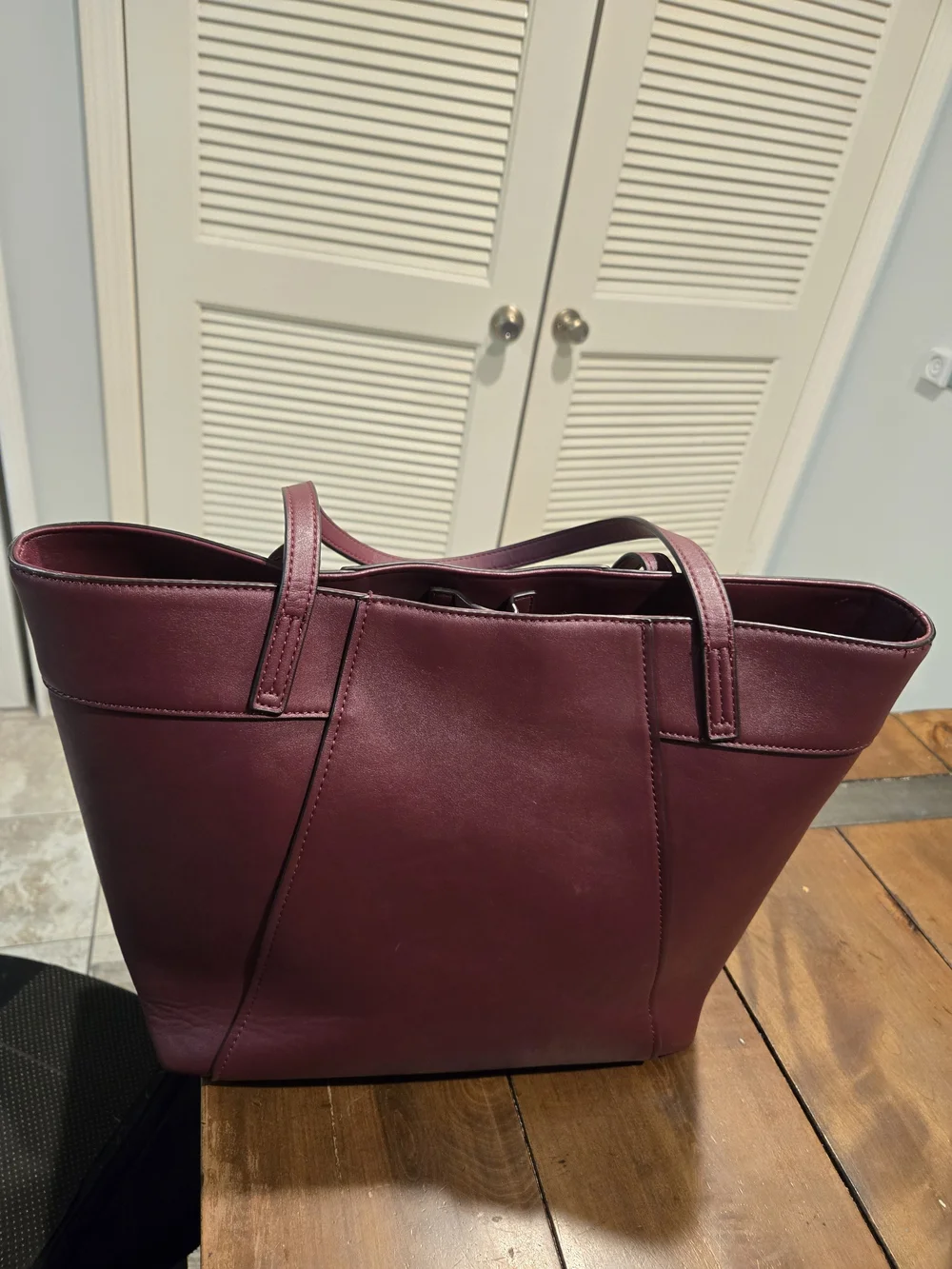 Nine West Women's Burgundy Tote Bag